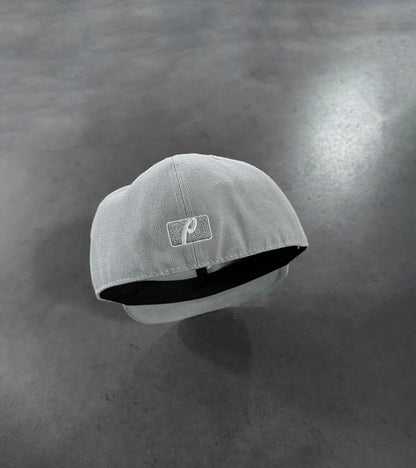 LIGHT GREY PERFECT CAP